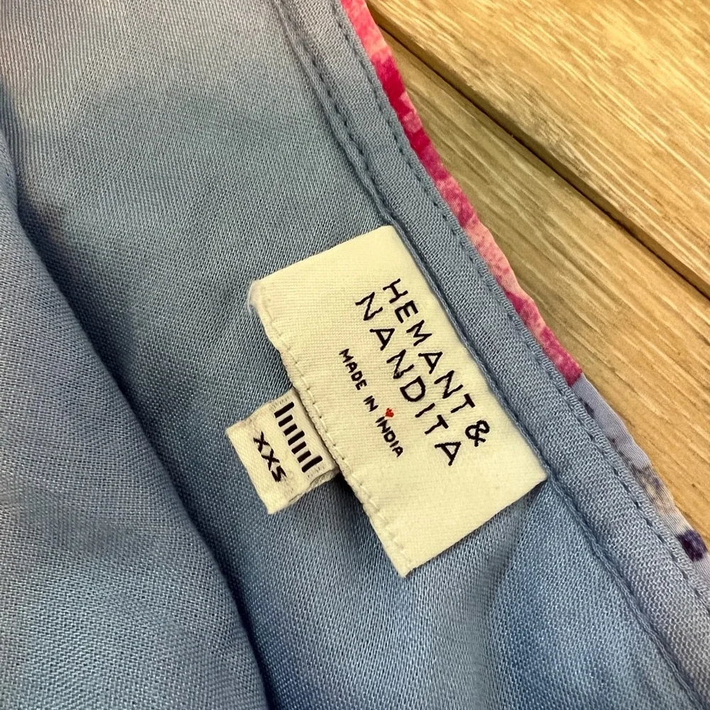 HEMANT & NANDITA Vibrant Pink and Blue One-Shoulder Mini Dress - Picture 7 of 12